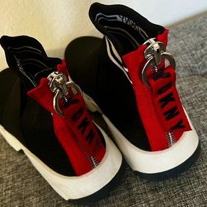 DKNY Calf High Sneakers Size 8 1/2